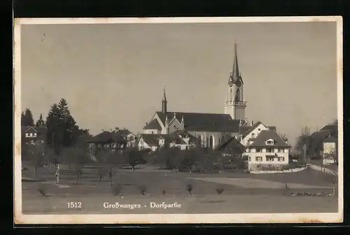AK Grosswangen, Dorfpartie mit Kirche