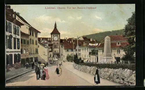 AK Liestal, Oberes Tor mit Bauern-Denkmal
