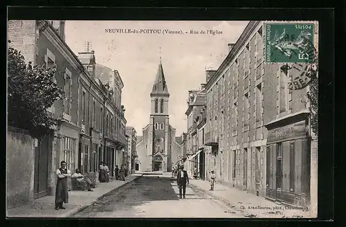 AK Neuville-du-Poitou, Rue de l`Eglise