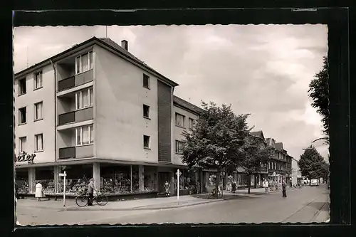 AK Marl, Brassertstrasse mit Geschäften