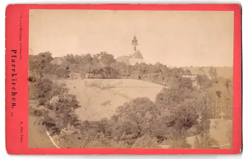 Fotografie A. Red. Linz, Ansicht Pfarrkirchen, Blick auf die Pfarrkirche