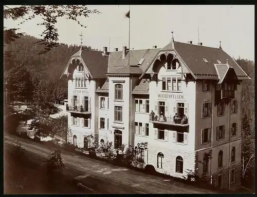 Fotografie Gustav Salzer, Baden-Baden, Ansicht Baden-Baden, Luftkur-Hotel Wiedenfelsen, Grossformat 27 x 20cm