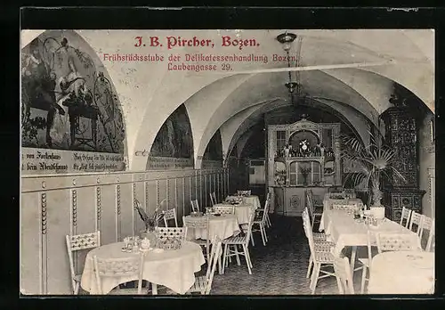 AK Bozen, Restaurant und Frühstücksstube der Delikatessenhandlung in der Laubengasse 29, Innenansicht