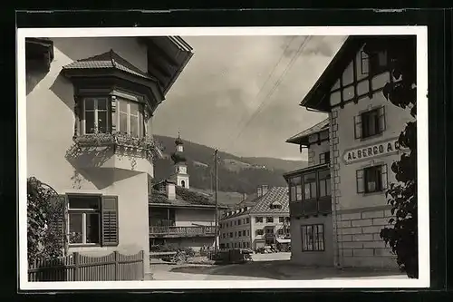 AK Villabassa, Ortsansicht mit Kirche