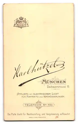 Fotografie Karl Lützel, München, Dachauerstrasse 19, Junge Dame im Kleid mit Kragenbrosche