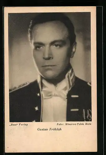 AK Schauspieler Gustav Fröhlich in einer historischen Uniform