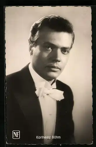 AK Schauspieler Karlheinz Böhm im Frack