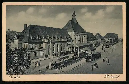 AK Görlitz, Bahnhof mit Strassenbahn