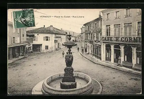 AK Vernoux, Place du Cadet, Rue Libère