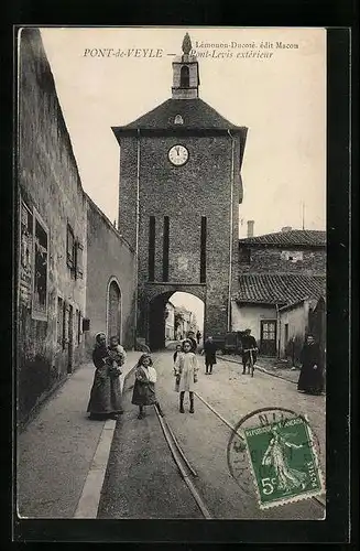 AK Pont-de-Veyle, Pont-Levis extérieur