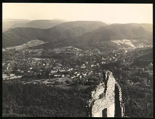 Fotografie Gustav Salzer, Baden-Baden, Ansicht Baden-Baden, Panorama von der Schlossruine Hohenbaden gesehen, 28 x 20cm