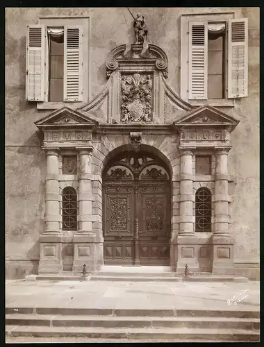 Fotografie Gustav Salzer, Baden-Baden, Ansicht Baden-Baden, Portal Neues Schloss, Grossformat 21 x 27cm