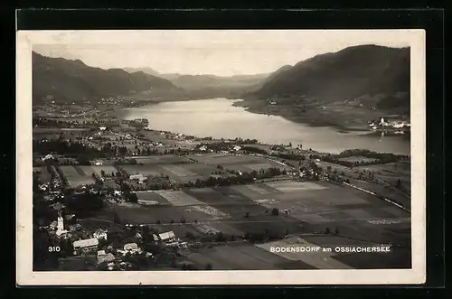 AK Bodensdorf am Ossiachersee, Ortspartie mit Kirche aus der Vogelschau