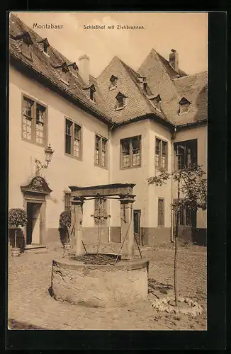 AK Montabaur, Schlosshof mit Ziehbrunnen