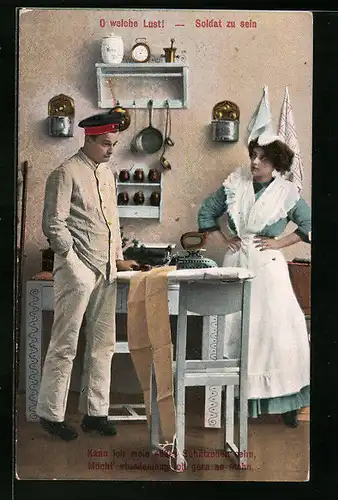 AK Soldat und Dienstmädchen mit einem Bügeleisen