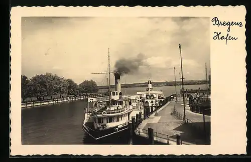 AK Bregenz, Bodenseedampfer im Hafen