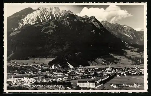 AK Bludenz, Panorama mit Gebirgswand