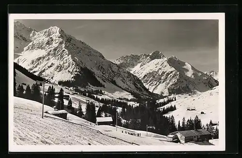 AK Hirschegg, Teilansicht mit Jahnhütte im Winter