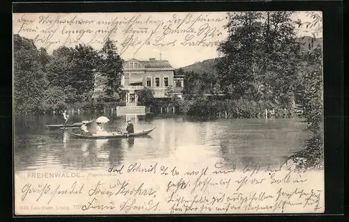 AK Freienwalde a. O., Ruderpartie vor der Papiermühle