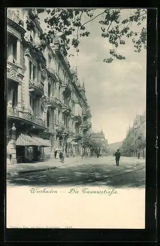 AK Wiesbaden, Die Taunusstrasse mit Geschäften
