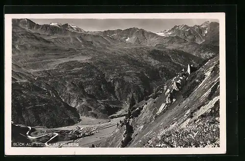 AK Stuben am Arlberg, Blick von der felsigen Bergwand ins Tal