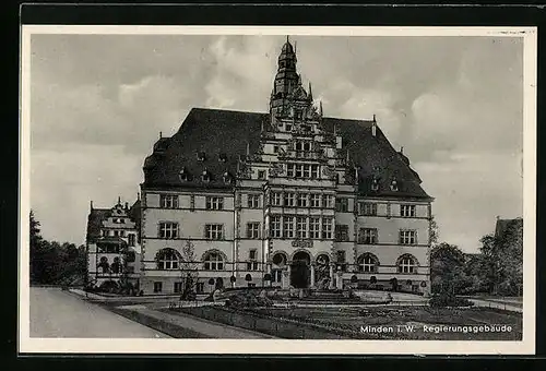 AK Minden i. Westf., Blick auf das Regierungsgebäude