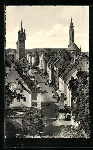 AK Straubing an der Donau, Strassenpartie mit Kirche