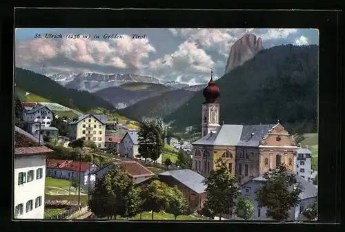 AK St. Ulrich in Gröden, Teilansicht mit Kirche