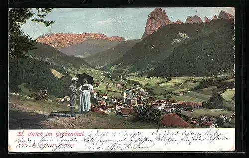 AK St. Ulrich im Grödenthal, Totale vom Berg aus gesehen, Kinder in Tracht