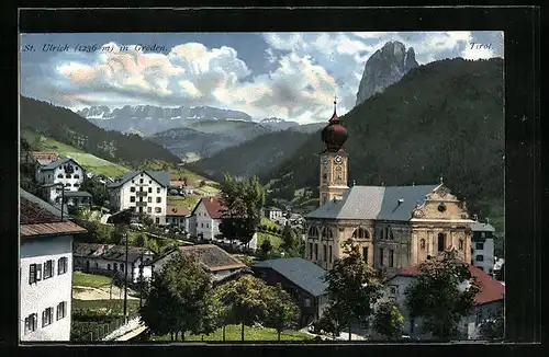 AK St. Ulrich in Gröden, Partie an der Kirche