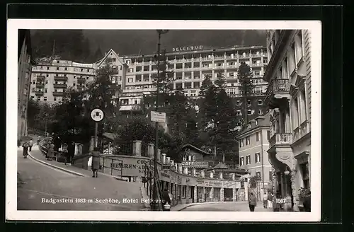 AK Badgastein, Strassenpartie mit Hotel Bellevue