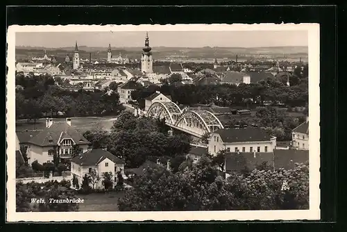 AK Wels, Ortspartie mit Traunbrücke aus der Vogelschau