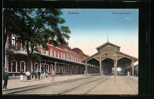 AK Miskolcz, Tiszai palaudvar, Bahnhof