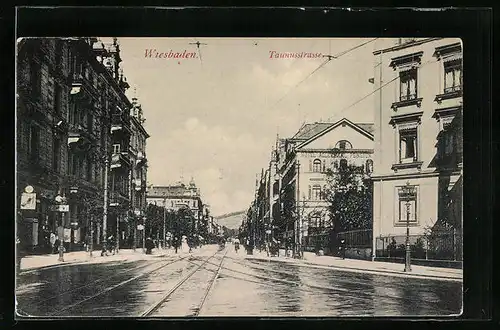 AK Wiesbaden, Taunusstrasse mit Hotel