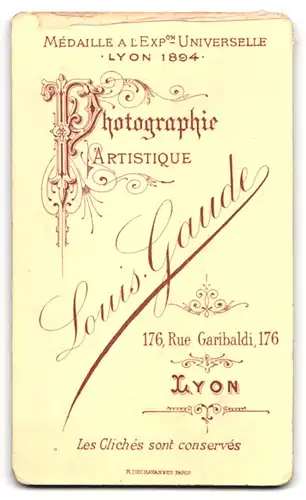 Fotografie Louis Gaude, Lyon, Kürassier / Cuirassiers im Brustharnisch Rgt. 7 mit Kürassierhelm und Säbel