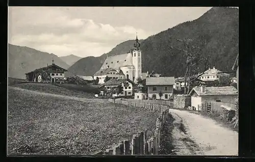 AK Waidring, Strassenpartie am Ortseingang