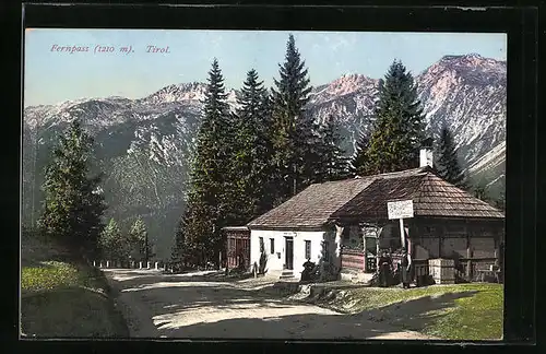 AK Fernpass, Strassenpartie am Gasthaus