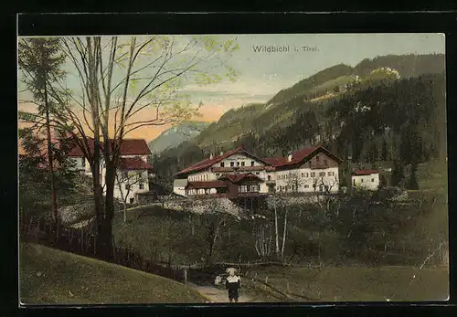 AK Wildbichl, Ortspartie mit Kind
