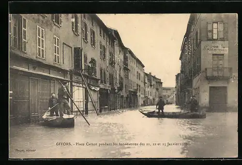 AK Givors, Place Carnot pendant les Inondations 1910, Hochwasser