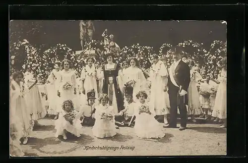 AK Blumenmädchen beim Kinderhuldigungs-Festzug