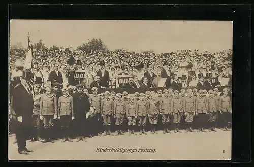 AK Gruppenaufnahme vom Kinderhuldigungs-Festzug