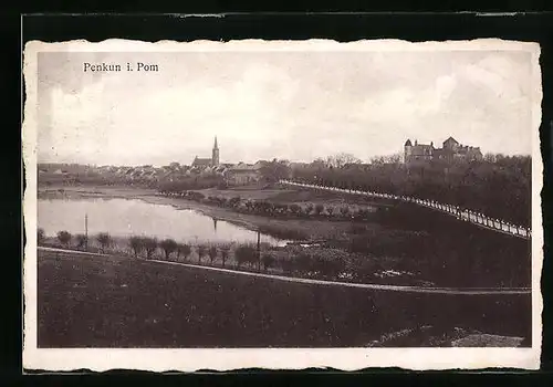 AK Penkun i. Pom., Ortsansicht aus weiter Ferne