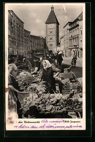 AK Wels, Strassenpartie mit Wochenmarkt