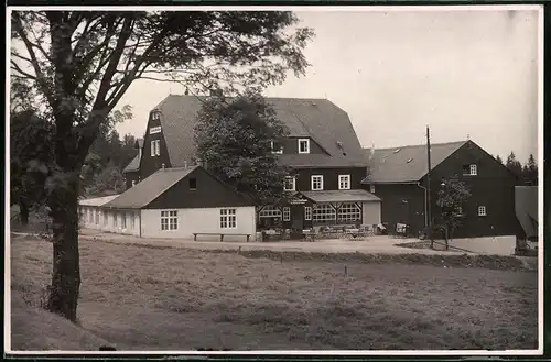 Fotografie Brück & Sohn Meissen, Ansicht Oberbärenburg i. Erzg., Blick auf Fritzsches Gasthof