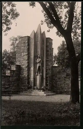Fotografie Brück & Sohn Meissen, Ansicht Olbernhau, Blick auf das Kriegerdenkmal
