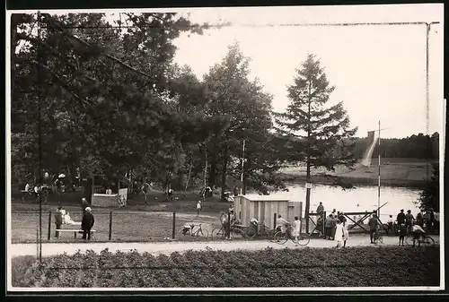 Fotografie Brück & Sohn Meissen, Ansicht Oberau, Partie am Gemeindebad