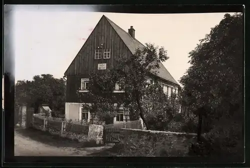 Fotografie Brück & Sohn Meissen, Ansicht Löbsal, Partie am Gasthaus zum Jägerheim