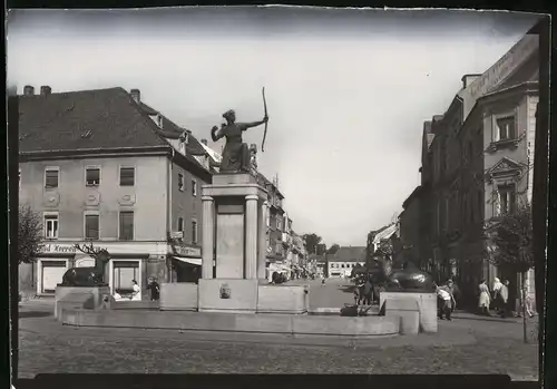 Fotografie Brück & Sohn Meissen, Ansicht Grossenhain, Markt mit Dianabrunnen