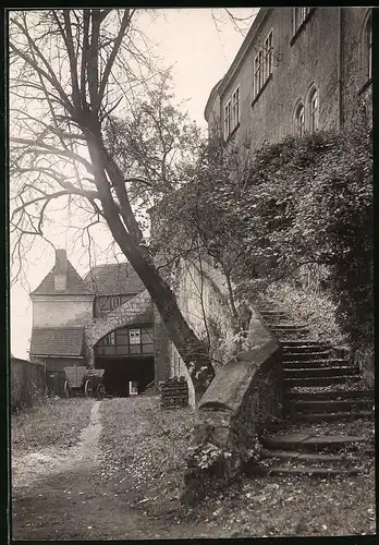 Fotografie Brück & Sohn Meissen, Ansicht Radeberg, Blick auf den Schlosshof Klippenstein