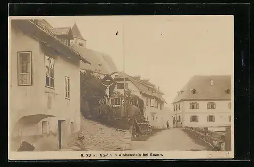 AK Klobenstein, Ortspartie mit Flurkreuz